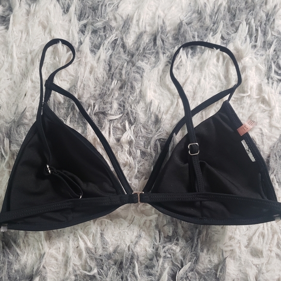Forever 21 Black bikini top xs - Picture 3 of 4